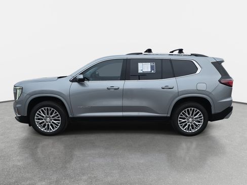 Used 2024 GMC Acadia Denali image 8