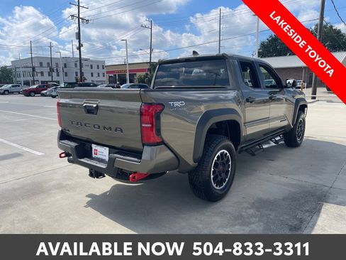 Certified 2026 Toyota Tacoma TRD Off-Road AWD/4WD image 6