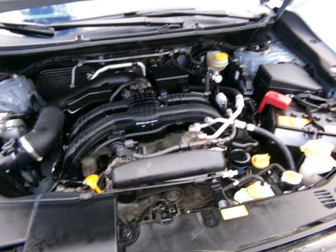 Used 2019 Subaru Crosstrek 2.0i Premium w/ Eyesight System image 29