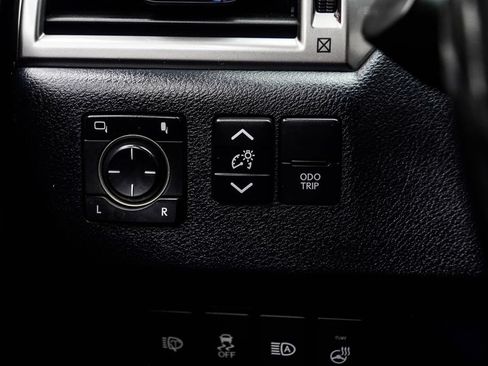 Used 2023 Lexus GX 460 Premium w/ Premium Package AWD/4WD image 40
