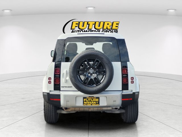 Used 2025 Land Rover Defender 110 S AWD/4WD image 8