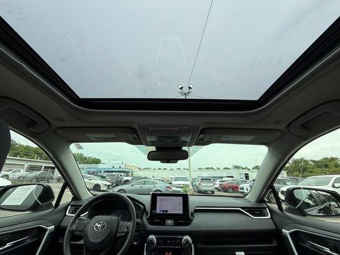 Used 2025 Toyota RAV4 XLE w/ Convenience Package AWD/4WD image 22