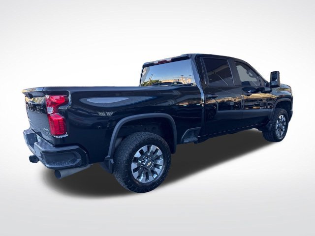 Used 2024 Chevrolet Silverado 2500 Custom w/ Custom Value Package AWD/4WD image 6
