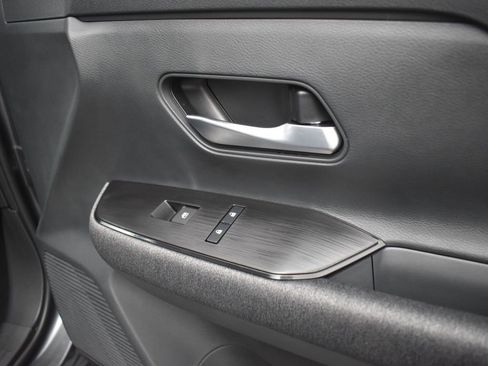 New 2026 Nissan Kicks SV w/ Illumination Package image 24