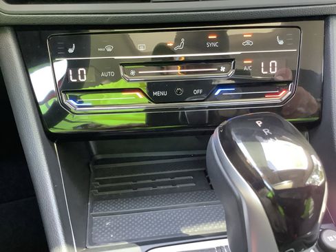 New 2025 Volkswagen Jetta SE image 18