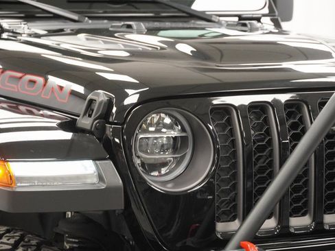 Certified 2021 Jeep Gladiator Rubicon image 5