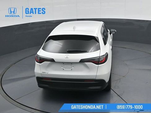 New 2026 Honda HR-V LX image 39