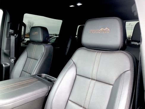 Used 2024 Chevrolet Silverado 1500 High Country w/ High Country Premium Package image 13