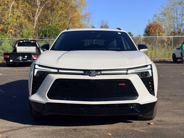 Used 2024 Chevrolet Blazer EV RS AWD/4WD image 3
