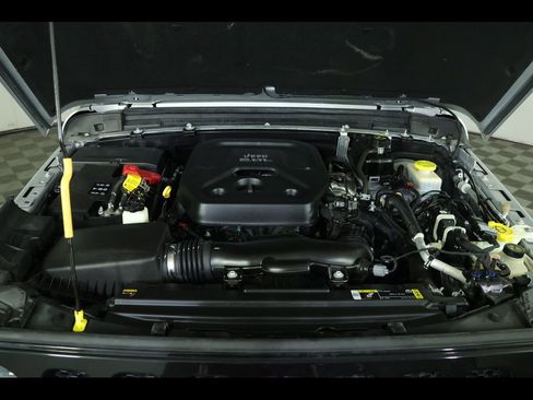 Used 2022 Jeep Wrangler Willys image 10