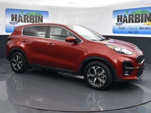 Used 2022 Kia Sportage LX FWD image 7