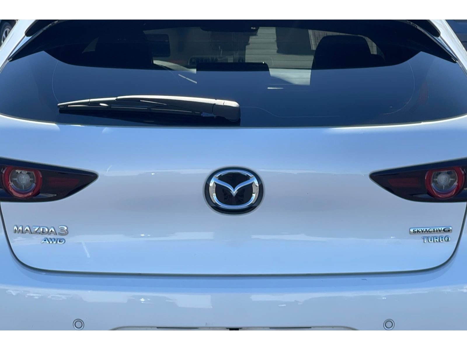 Used 2024 MAZDA MAZDA3 Hatchback w/Premium Plus Pkg AWD/4WD image 16