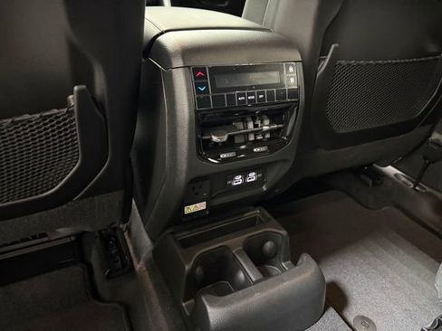 New 2026 Jeep Grand Cherokee L Laredo AWD/4WD image 21