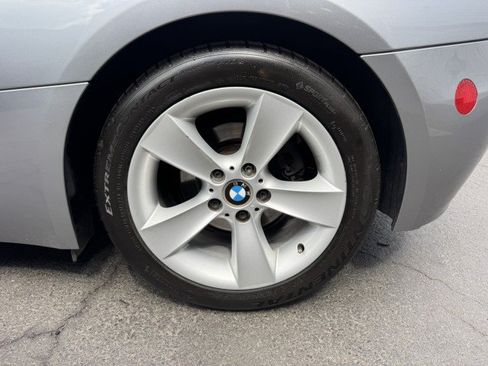 Used 2006 BMW Z4 3.0i RWD image 28
