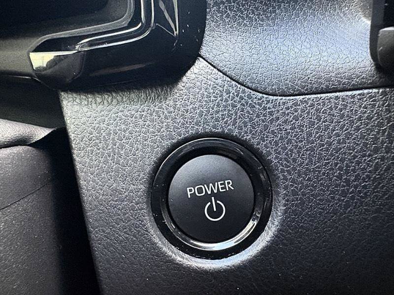 Used 2026 Toyota Camry SE FWD image 23