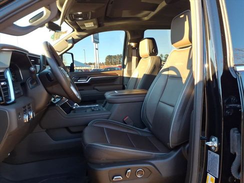 Used 2024 GMC Sierra 2500 Denali w/ Denali Reserve Package image 20