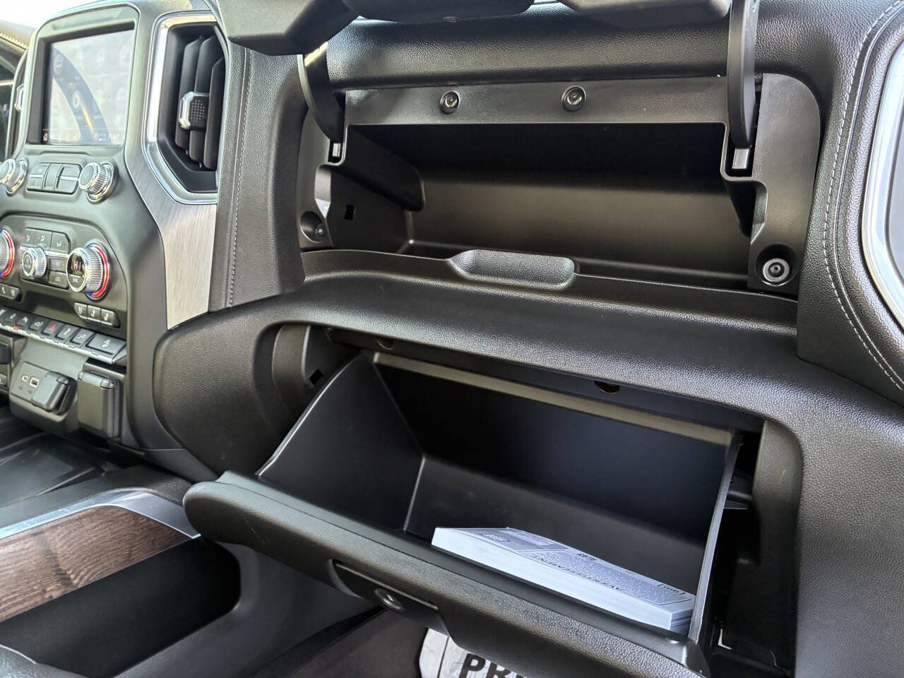 Used 2022 GMC Sierra 2500 Denali AWD/4WD image 26