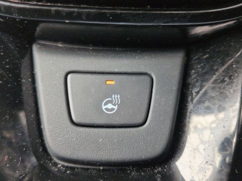 Certified 2025 Honda Pilot Black Edition image 22