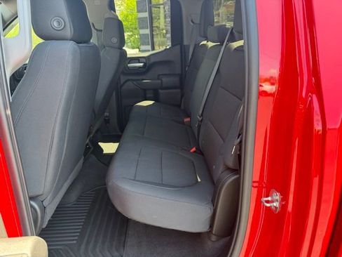 Used 2020 Chevrolet Silverado 1500 Custom Trail Boss w/ Custom Convenience Package image 13