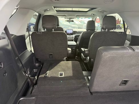 Certified 2022 Ford Explorer XLT w/ Equipment Group 202A image 29