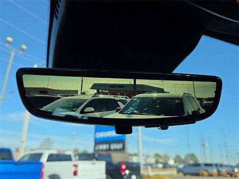 New 2026 Chevrolet Traverse LT w/ Driver Confidence Package image 24