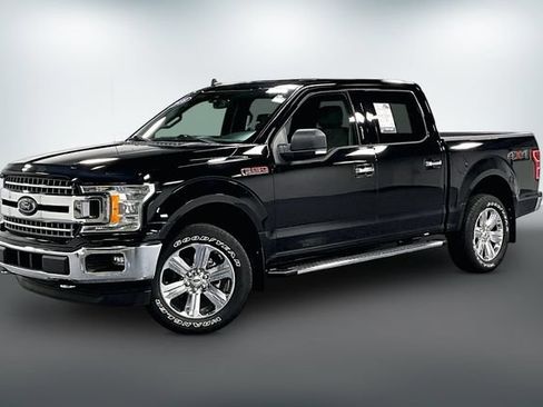 Used 2020 Ford F150 XLT w/ Equipment Group 302A Luxury AWD/4WD image 3