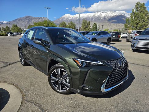New 2026 Lexus UX 300h AWD image 3