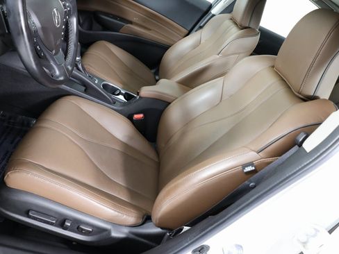 Used 2022 Acura ILX w/ Premium Package image 9