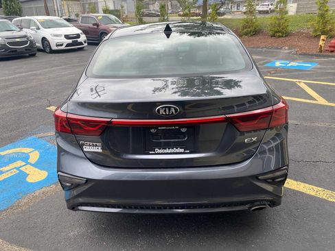 Used 2019 Kia Forte EX FWD image 13