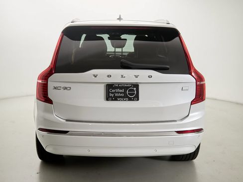 Certified 2023 Volvo XC90 T8 Ultimate w/ Lounge Package AWD/4WD image 8