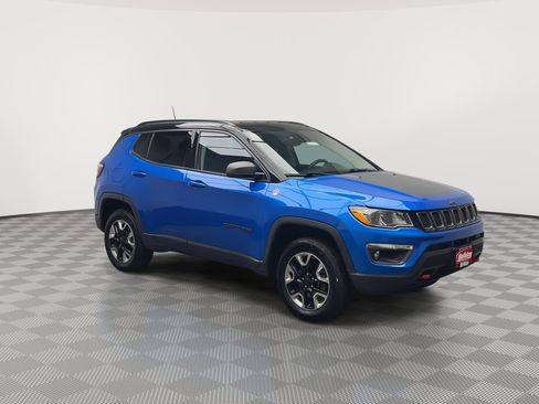Used 2018 Jeep Compass Trailhawk image 28