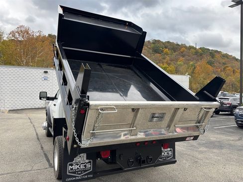 New 2026 RAM 5500 Tradesman w/ Chrome Appearance Group image 33