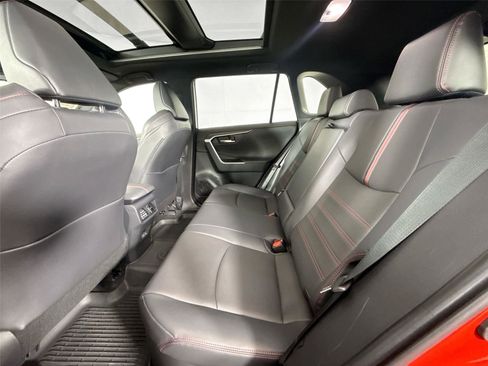 Certified 2025 Toyota RAV4 XSE w/ Premium Package image 32