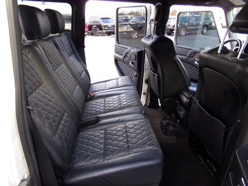 Used 2013 Mercedes-Benz G 63 AMG 4MATIC image 17