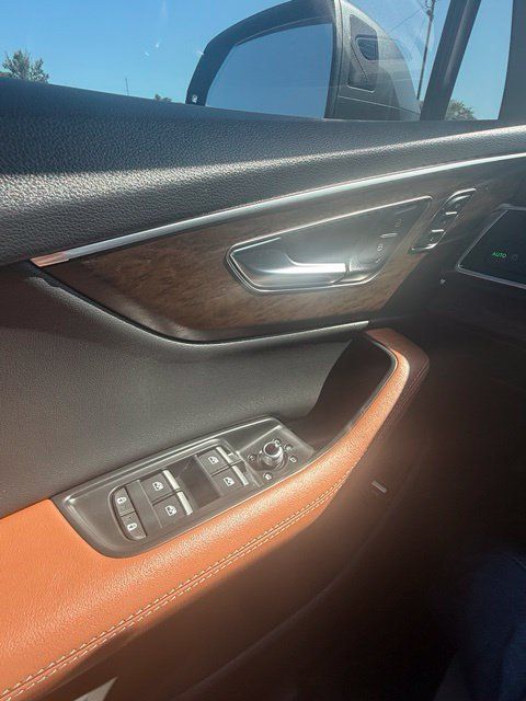 Used 2025 Audi Q7 3.0T Premium Plus AWD/4WD image 15