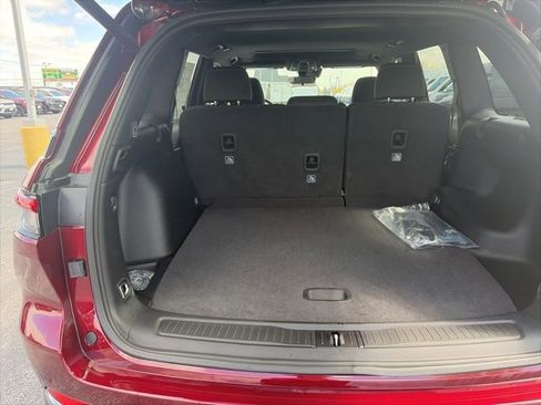 New 2026 Jeep Grand Cherokee Laredo X AWD/4WD image 5