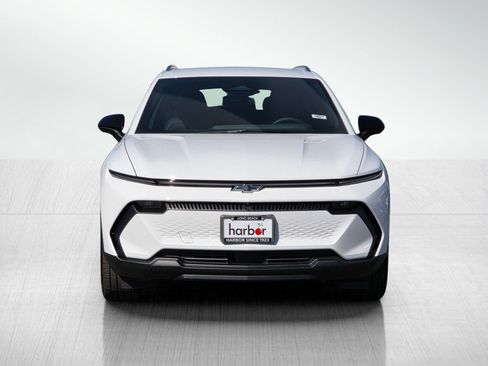 New 2026 Chevrolet Equinox EV LT w/ LPO, Blackout Package image 2