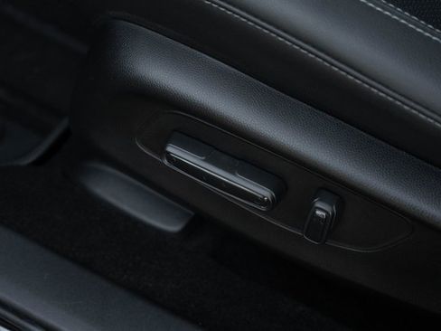 Certified 2023 Honda HR-V EX-L image 14