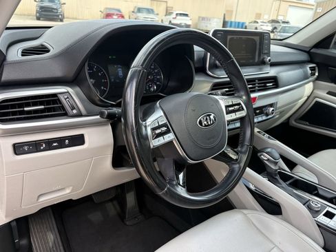 Used 2020 Kia Telluride S image 14