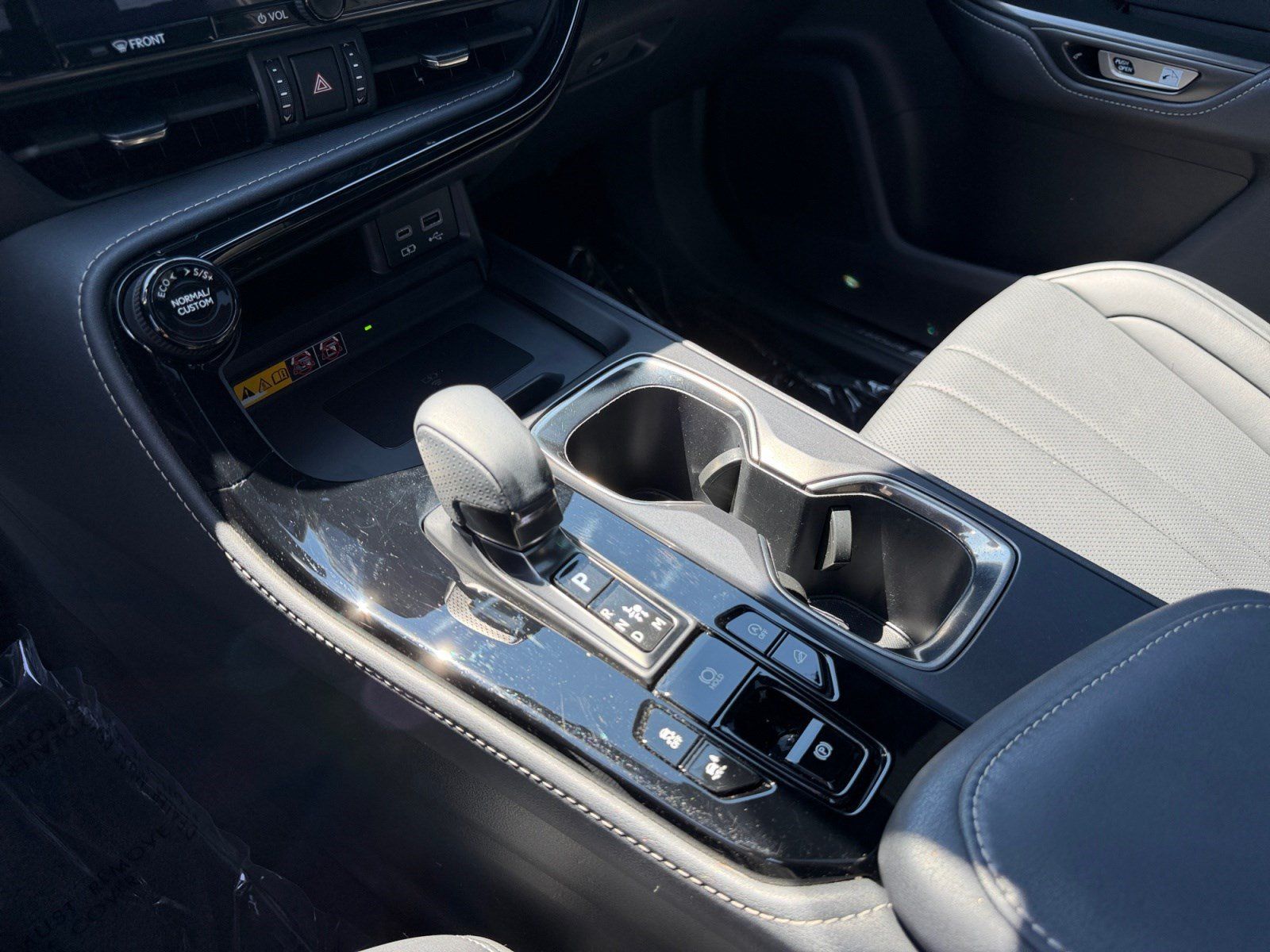 Used 2024 Lexus NX 350 F Sport AWD/4WD image 15