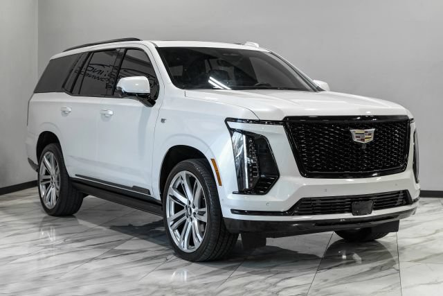 Used 2025 Cadillac Escalade Sport Platinum AWD/4WD image 8