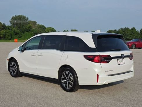 Used 2025 Honda Odyssey EX-L image 11