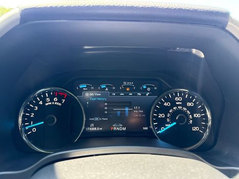 Used 2020 Ford F150 Lariat w/ Equipment Group 502A Luxury AWD/4WD image 19