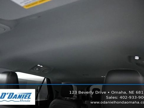 Used 2022 Ford Explorer XLT w/ Equipment Group 202A AWD/4WD image 34