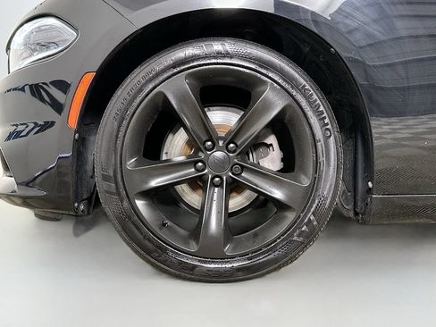 Used 2018 Dodge Charger SXT Plus w/ Quick Order Package 29J RWD image 37