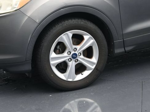 Used 2013 Ford Escape SE FWD image 12