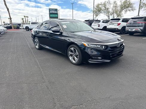 Used 2018 Honda Accord EX image 5