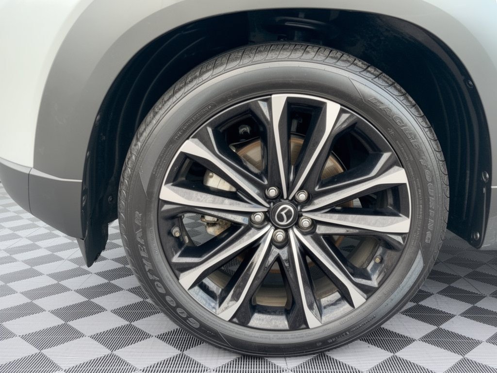 Used 2025 MAZDA CX-50 AWD 2.5 S w/ Premium Plus Pkg image 13
