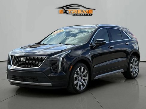 Used 2019 Cadillac XT4 Premium Luxury AWD/4WD image 2