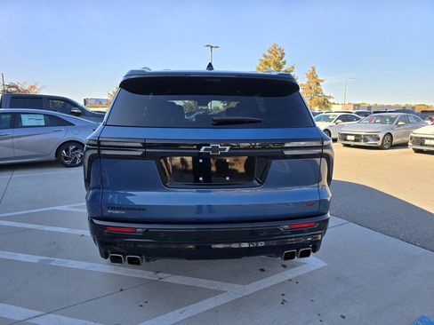 Used 2024 Chevrolet Traverse RS w/ LPO, Floor Liner Package image 6